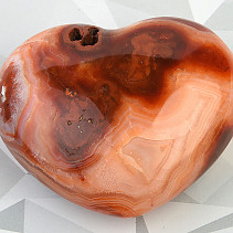 Srdce z karneolu s dutinou 189g