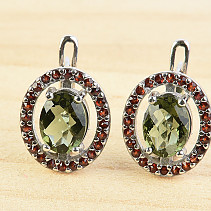 Earrings of moldavite and garnets 8 x 6mm cut Ag 925/1000 Rh
