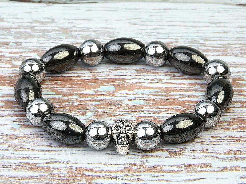 Hematite bracelet with skull