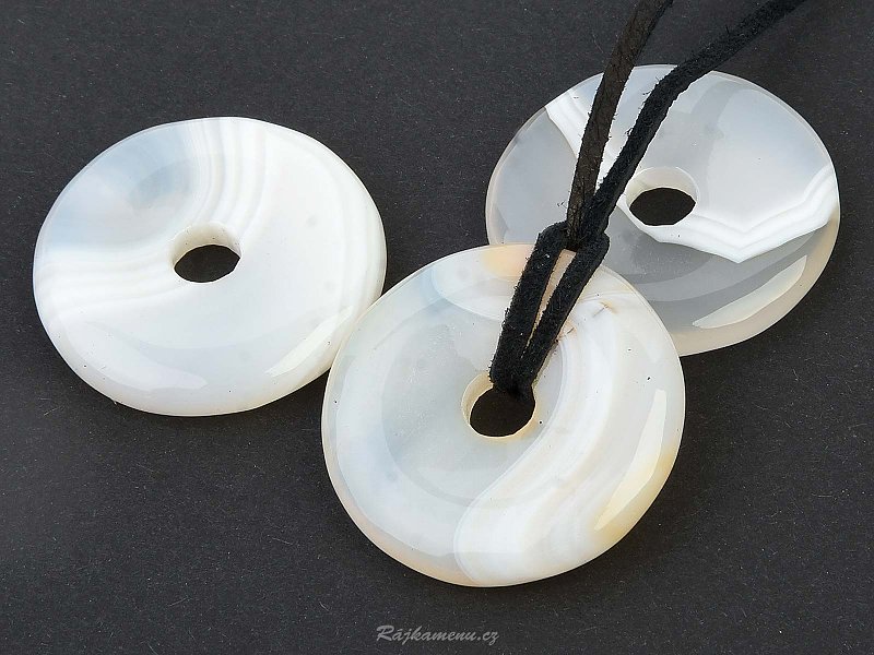 Donut pendant white agate 30mm