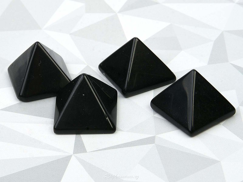 Onyx leštěná pyramida 25mm