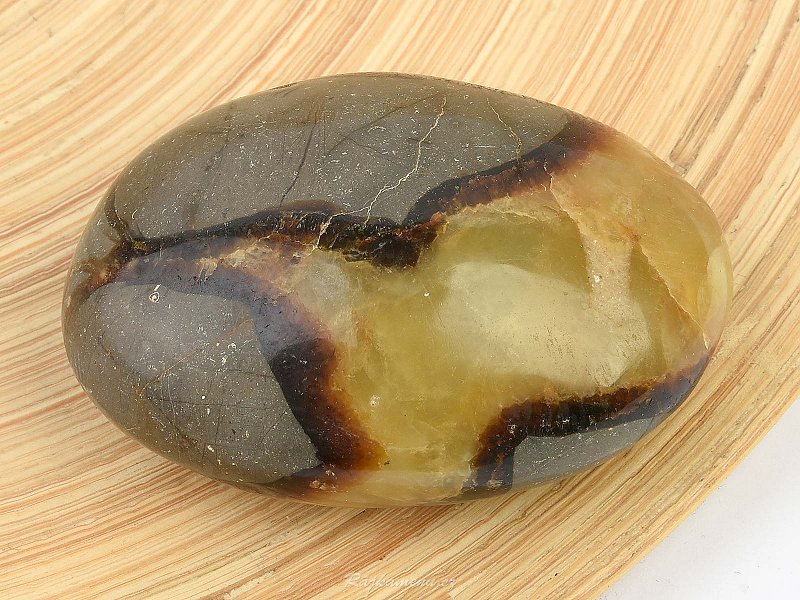 Septarie stone (132 g)