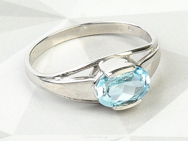 Prsten se světle modrým topazem Ag 925/1000