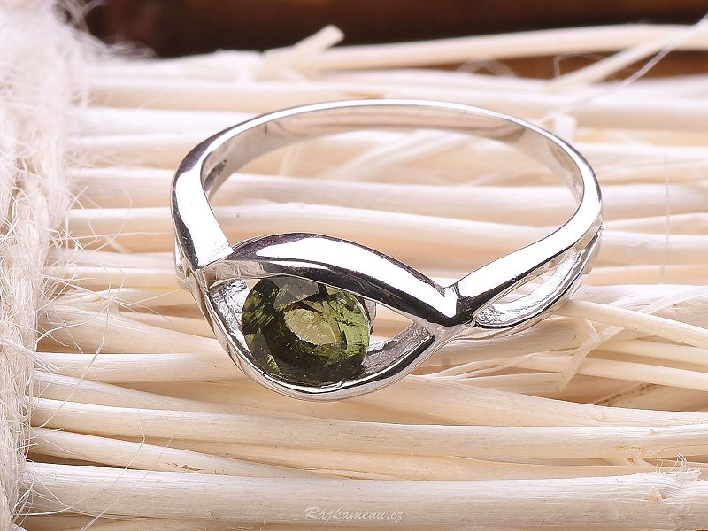 Ring with moldavite 6 mm in silver Ag 925/1000 Rh +