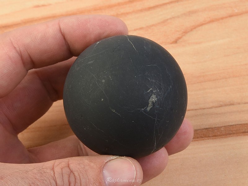 Shungites unpolished ball 5cm (Russia)