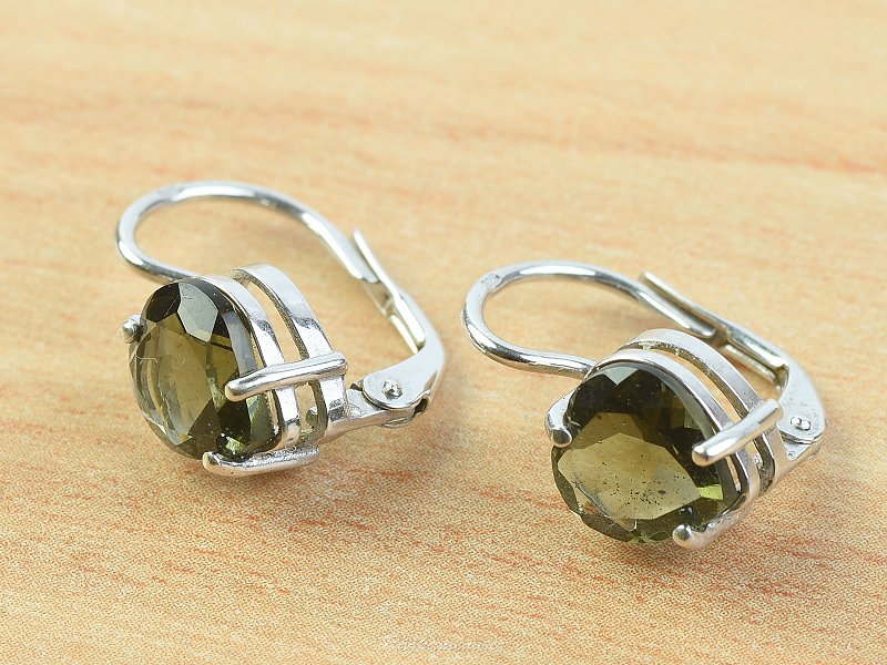 Earrings with hearts moldavite 8 x 8 mm standard cut 925/1000 Ag + Rh