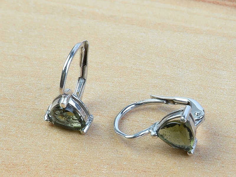 Earrings with moldavite trine 6 x 6 mm standard cut Ag 925/1000