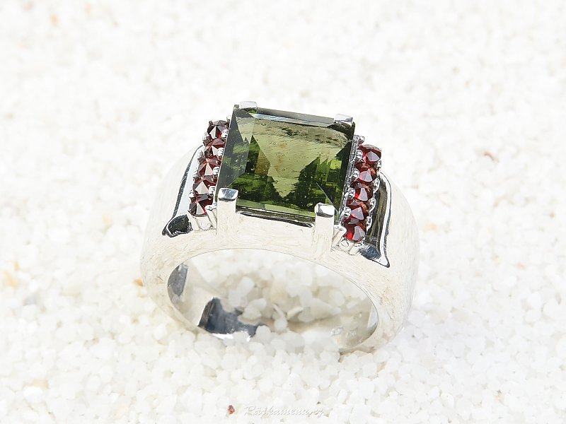 Ring with moldavite and garnets square 10 x 10 mm standard cut 925/1000 Ag + Rh