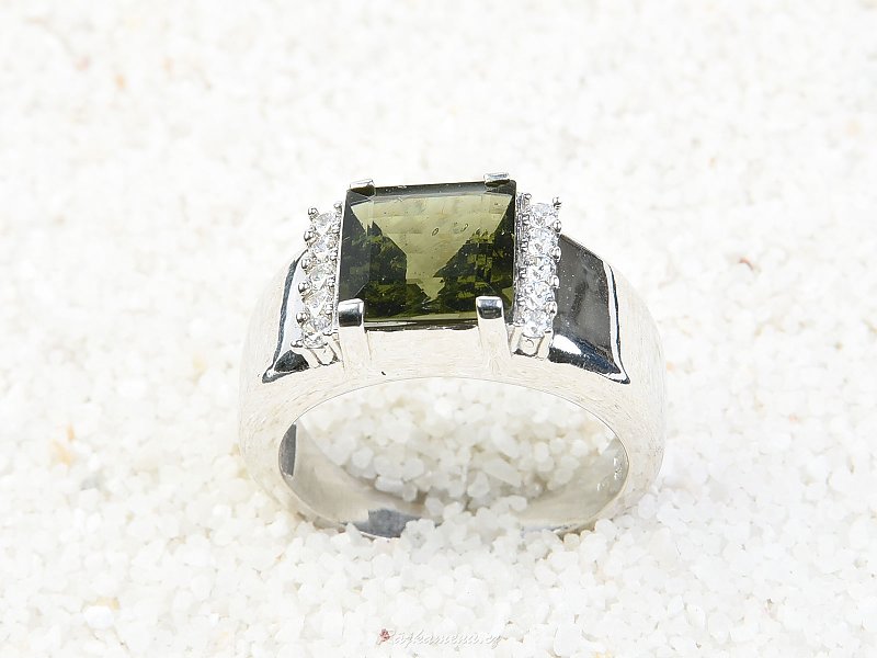 Prsten s vltavínem a zirkony čtverec 10 x 10mm standard brus Ag 925/1000 + Rh