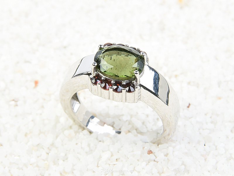 Ring with moldavite and garnets oval 9 x 7 mm standard cut 925/1000 Ag + Rh