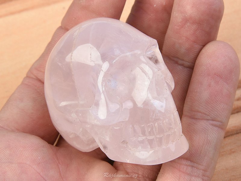Skull rose quartz 94.9 g