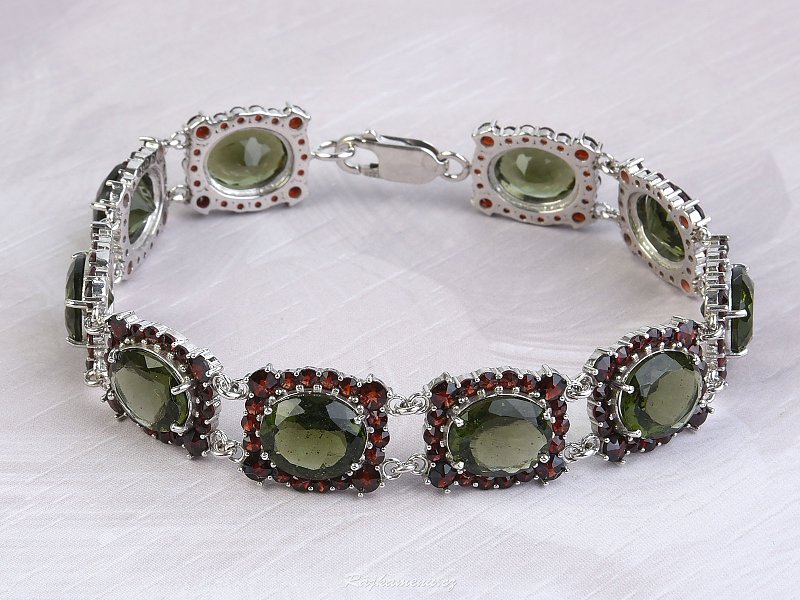 Luxurious bracelet of moldavite and garnets 20,5cm Ag 925/1000 Rh 27,54g