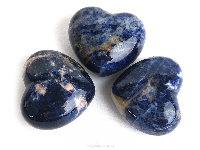 Heart in the palm of 45mm sodalite