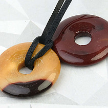 Mookait donut přívěsek na kůži (25mm)