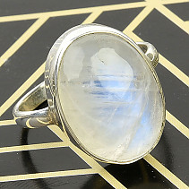 Stříbrný prsten s měsíčním kamenem Ag 925/1000