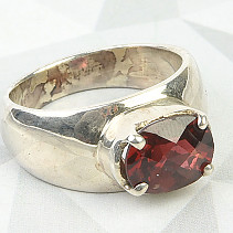 Broušený granát prsten vel.53 Ag 925/1000 (6,6g)