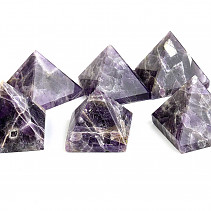 Dark amethyst pyramid 30mm