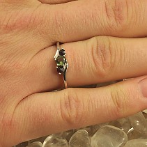 Elegant ring with moldavite and garnets Ag 925/1000 + Rh